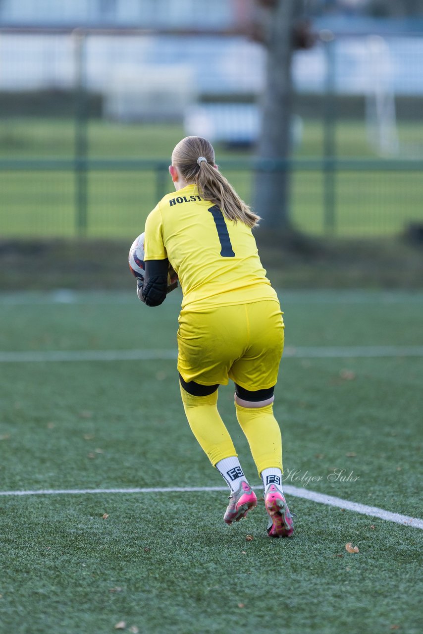 Bild 325 - wBJ Hamburger SV - Holstein Kiel : Ergebnis: 8:0